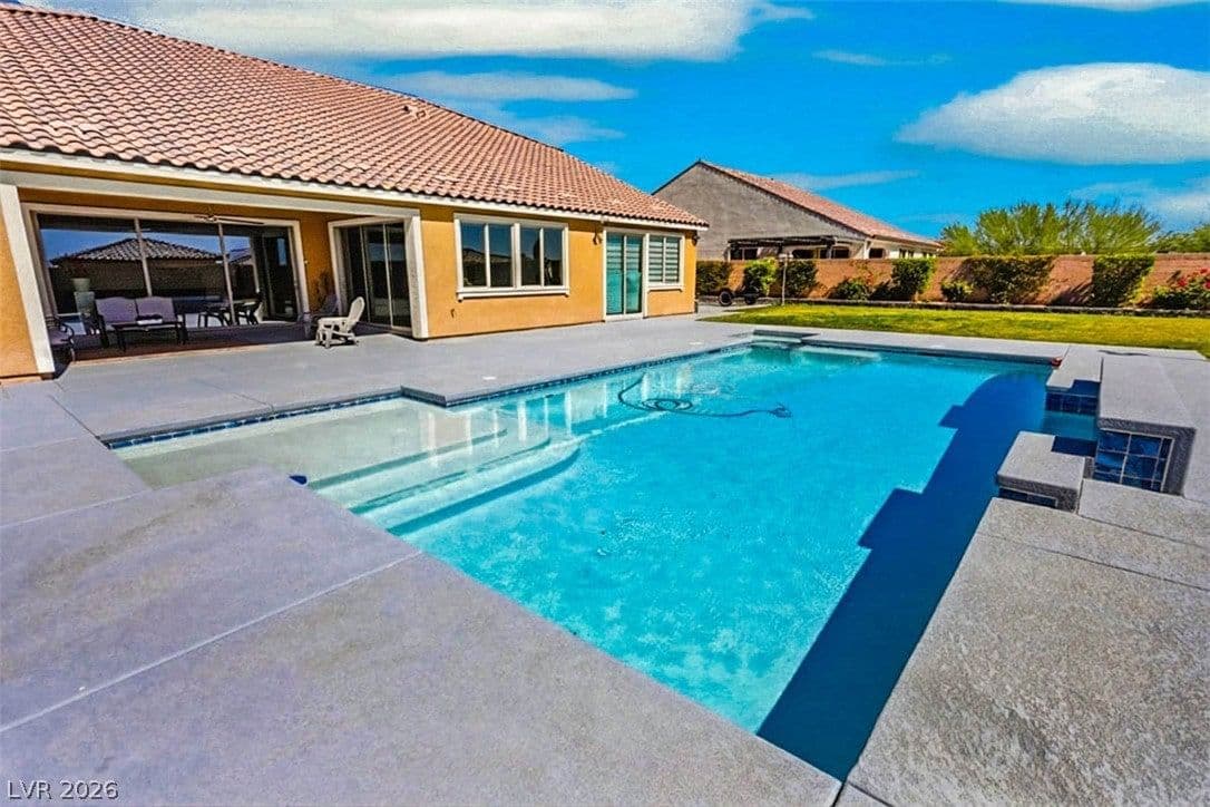 9096 Becket Ranch Court photo 3
