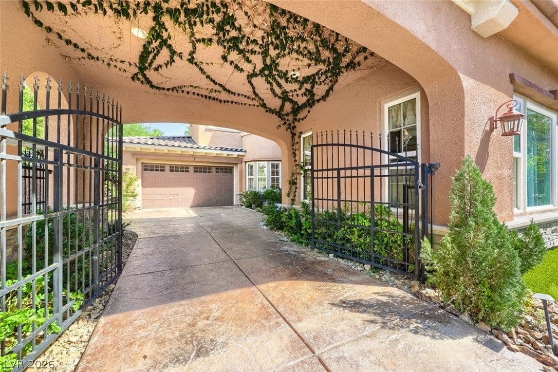 3198 Stella Cilento Avenue photo 3