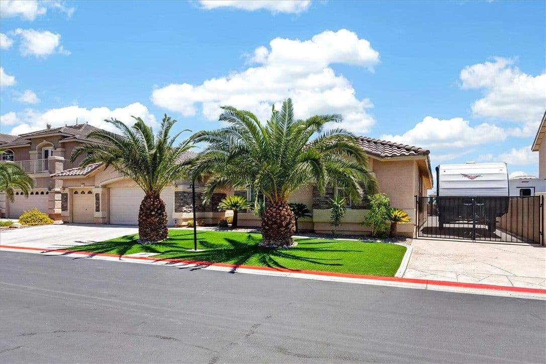9304 Empire Rock Street photo 5