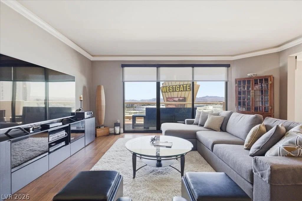 2857 Paradise Road photo 5