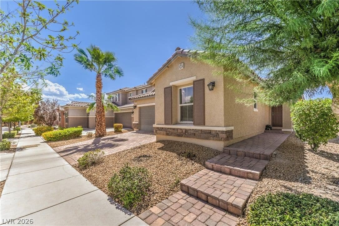 6221 Silver Bank Street photo 4