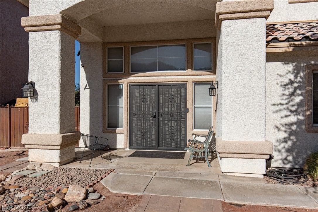 1419 Aultman Court photo 3