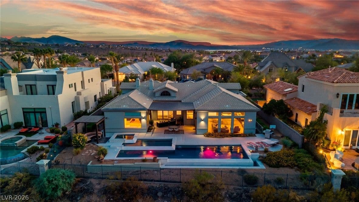 1358 Opal Valley Street photo 4