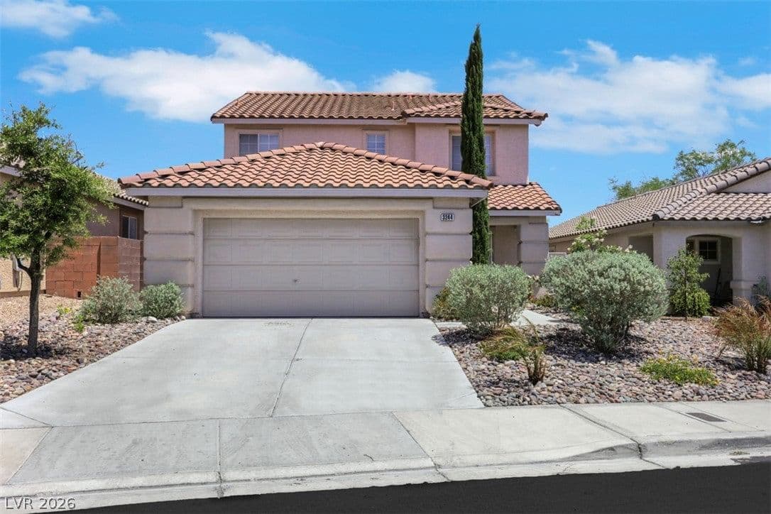 3244 Little Stream Street photo 2