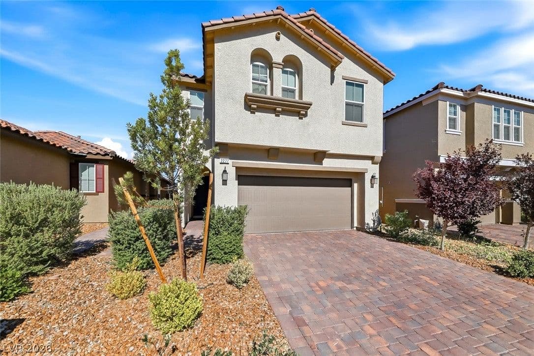 2277 Teatro Avenue photo 2