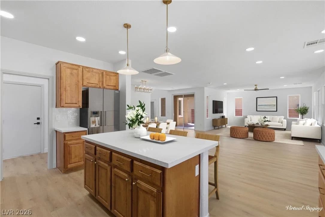 5311 Thistle Wind Drive photo 4