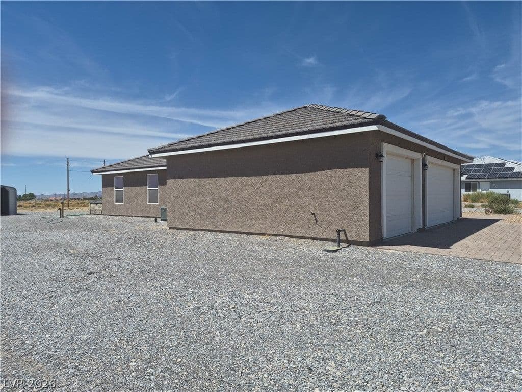 2360 Mallard Avenue photo 3