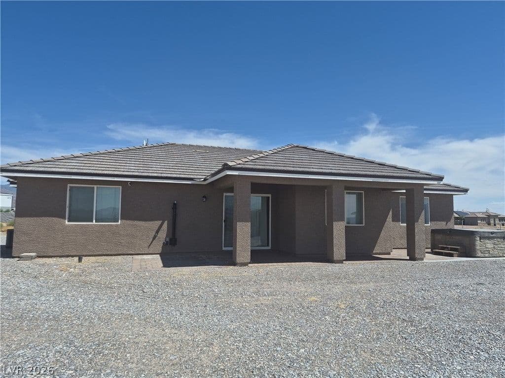 2360 Mallard Avenue photo 4