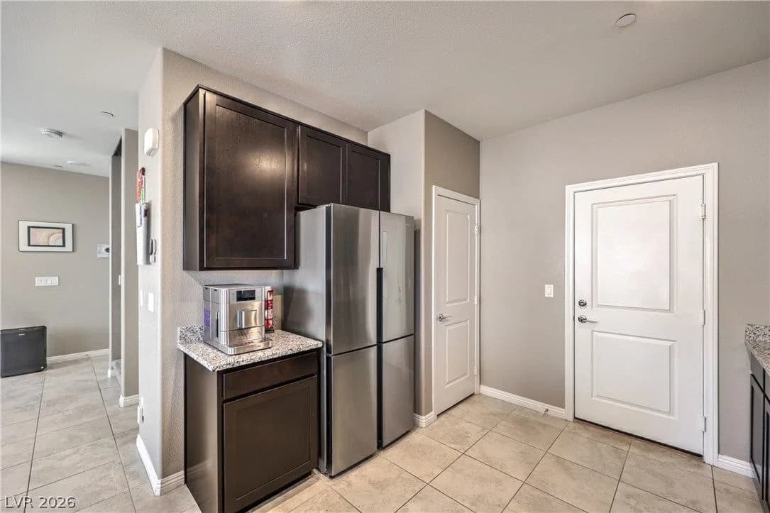 2850 Rolling Brook Place photo 4