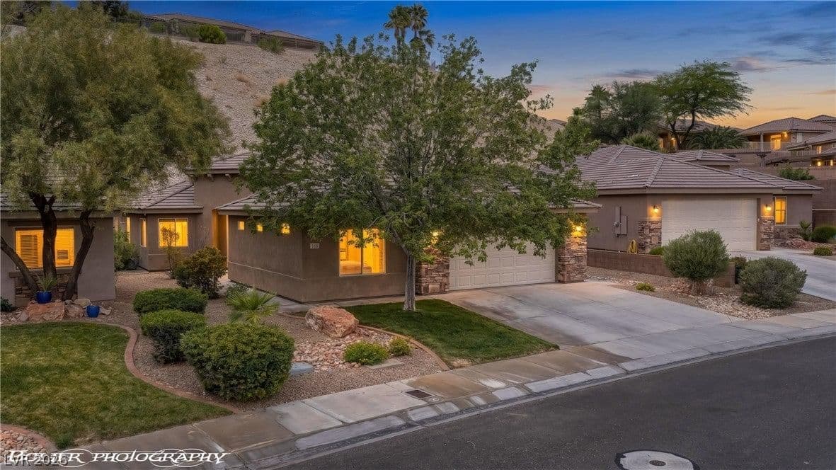 982 Buteo Bend photo 2