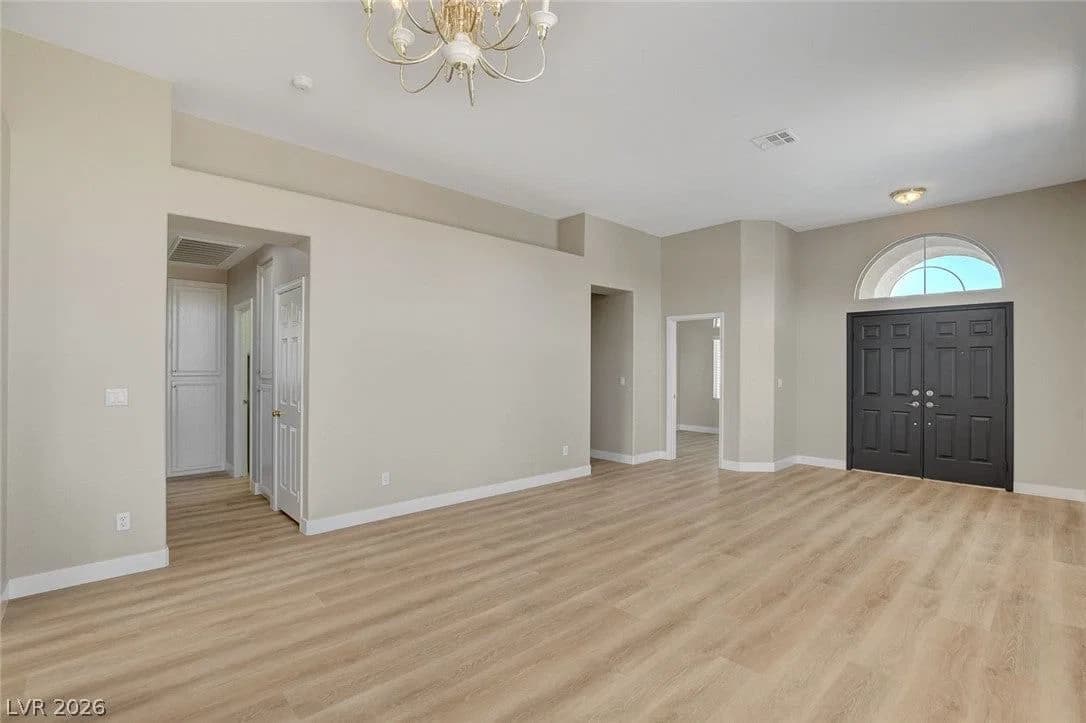 4741 Leg Horn Court photo 5