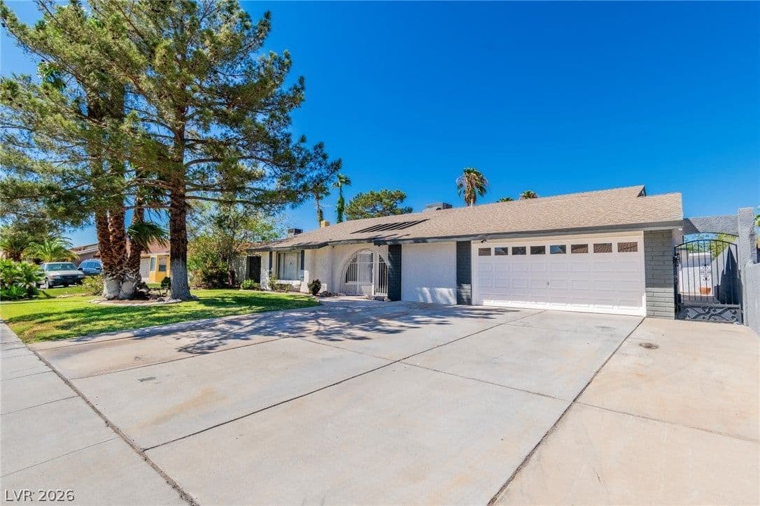 5134 Desert Inn Road