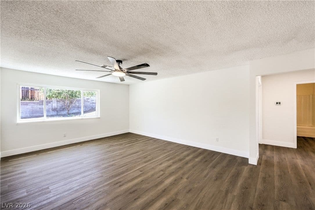 434 Scenic Drive photo 4