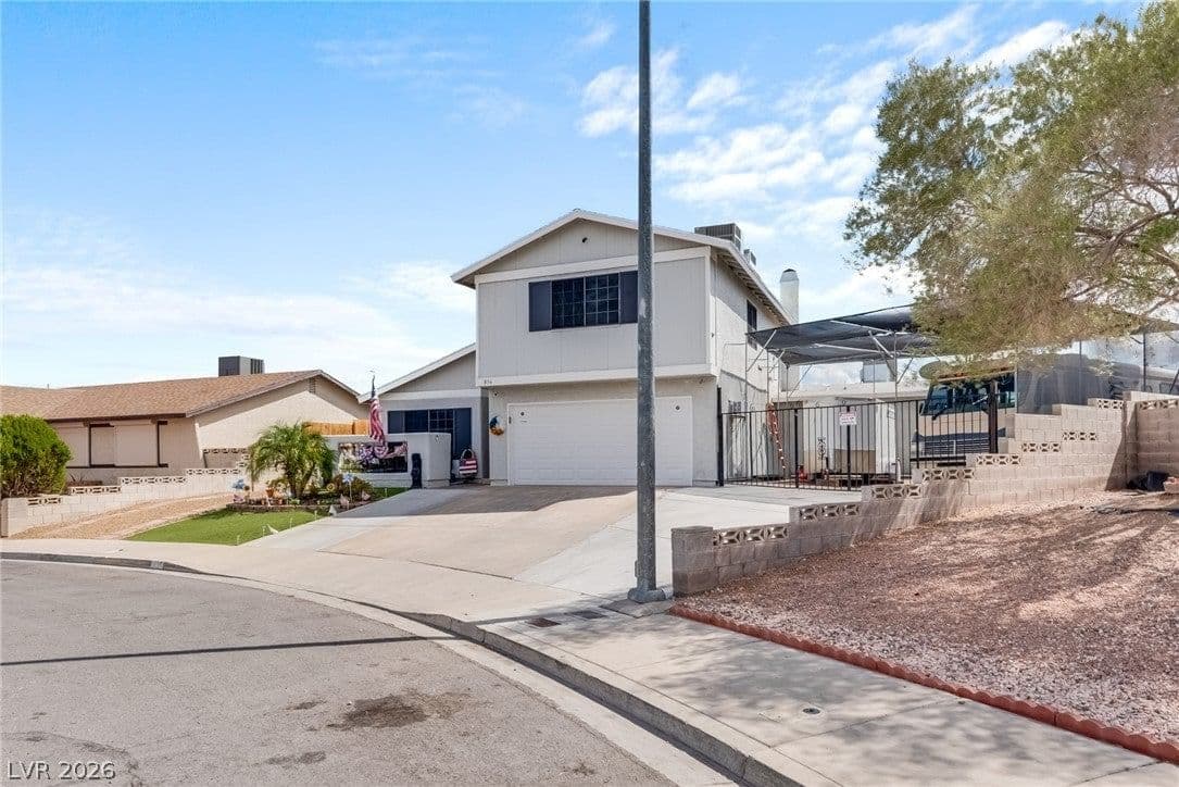 836 Vermillion Drive photo 3
