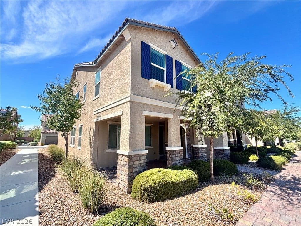 2850 Alenga Street photo 2