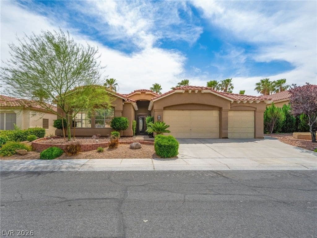 2404 Quartz Peak Street
