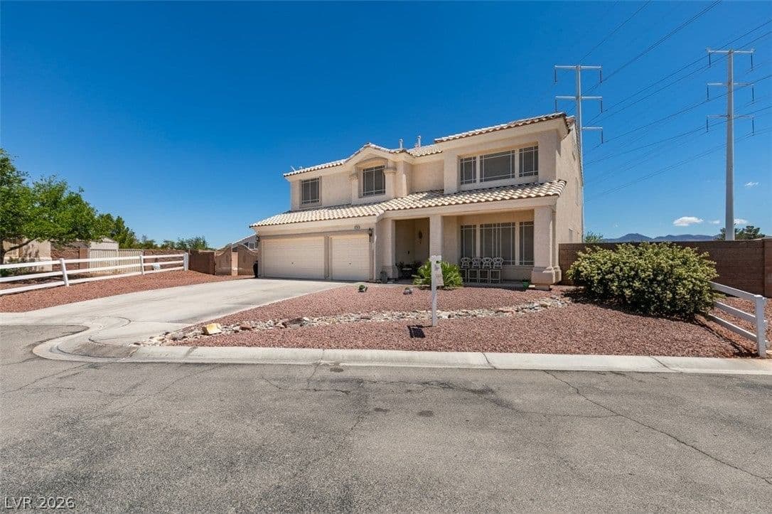 10290 Marion Morrison Court photo 2