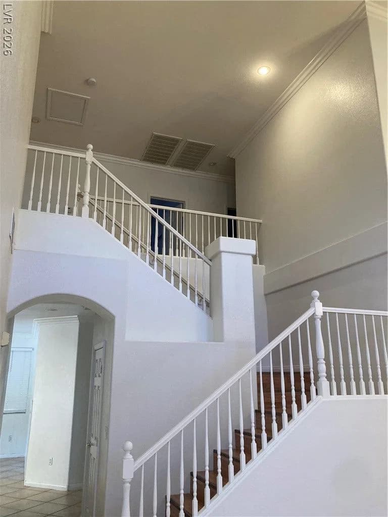 8877 Waltzing Waters Court photo 5