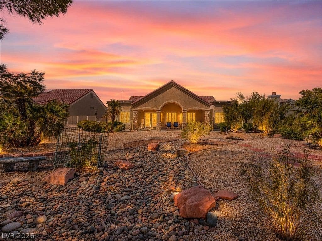8821 Sandspring Drive photo 4