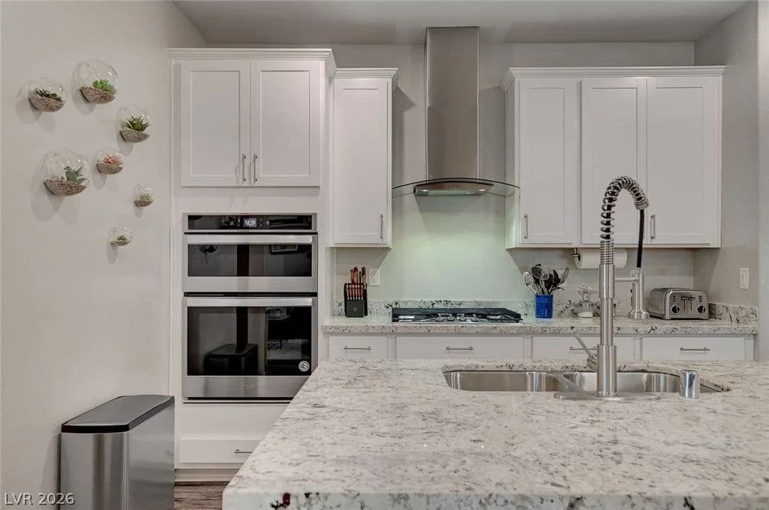 373 Purple Sandpiper Street photo 4