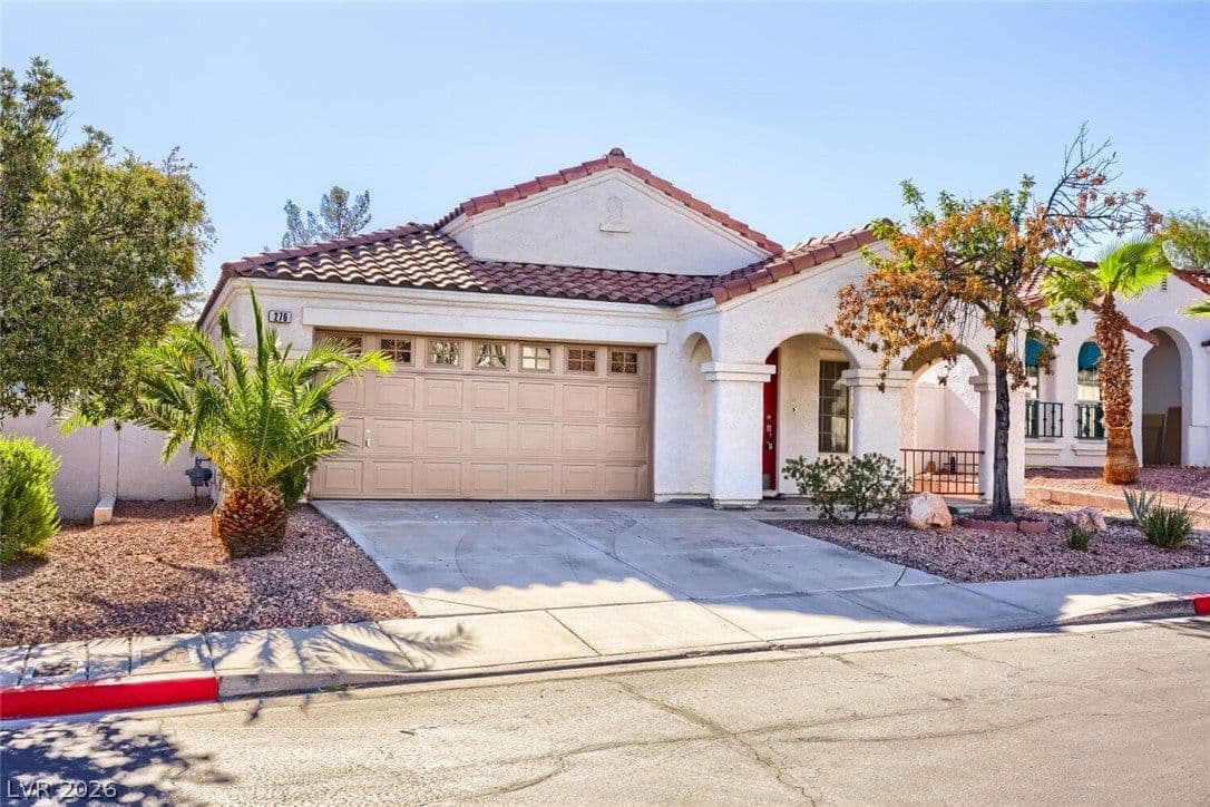 276 Cattlebaron Terrace photo 2