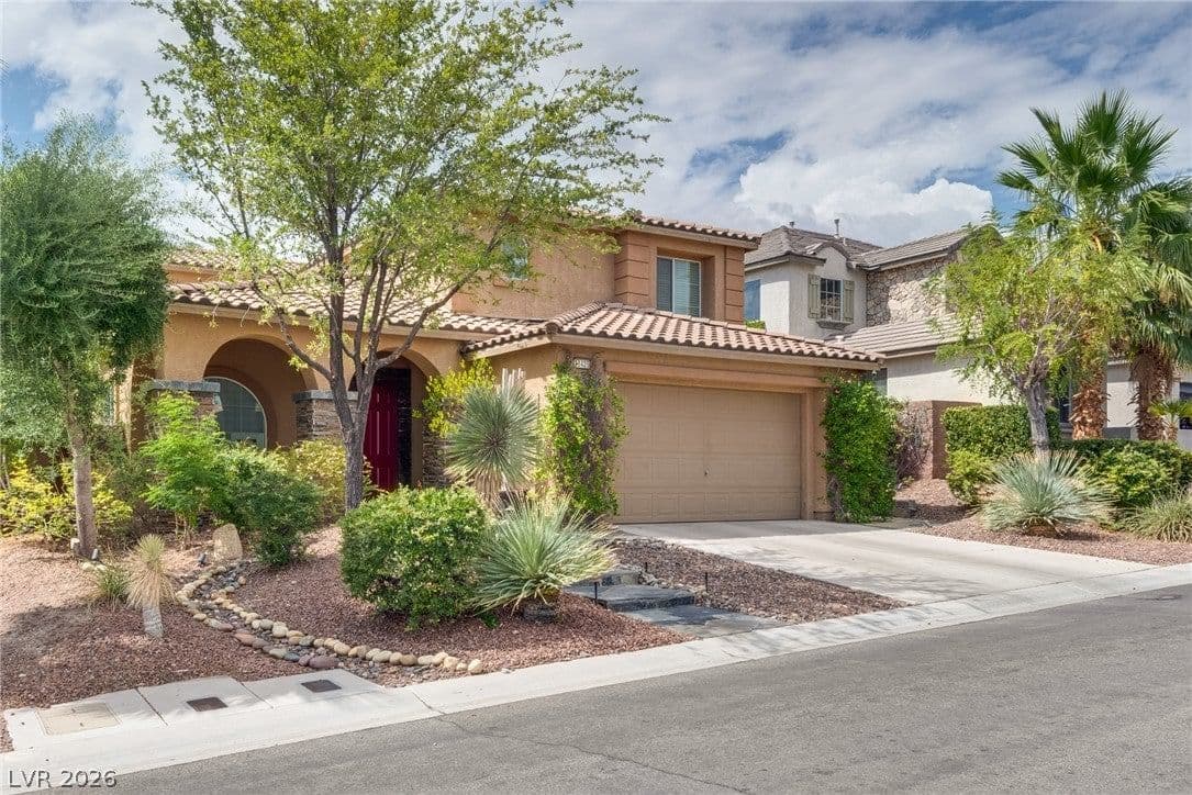 11425 Via Spiga Drive photo 4