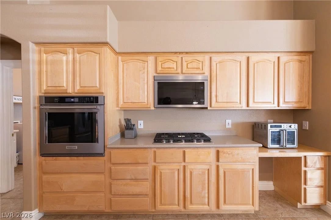 6493 Yellow Bells Court photo 4