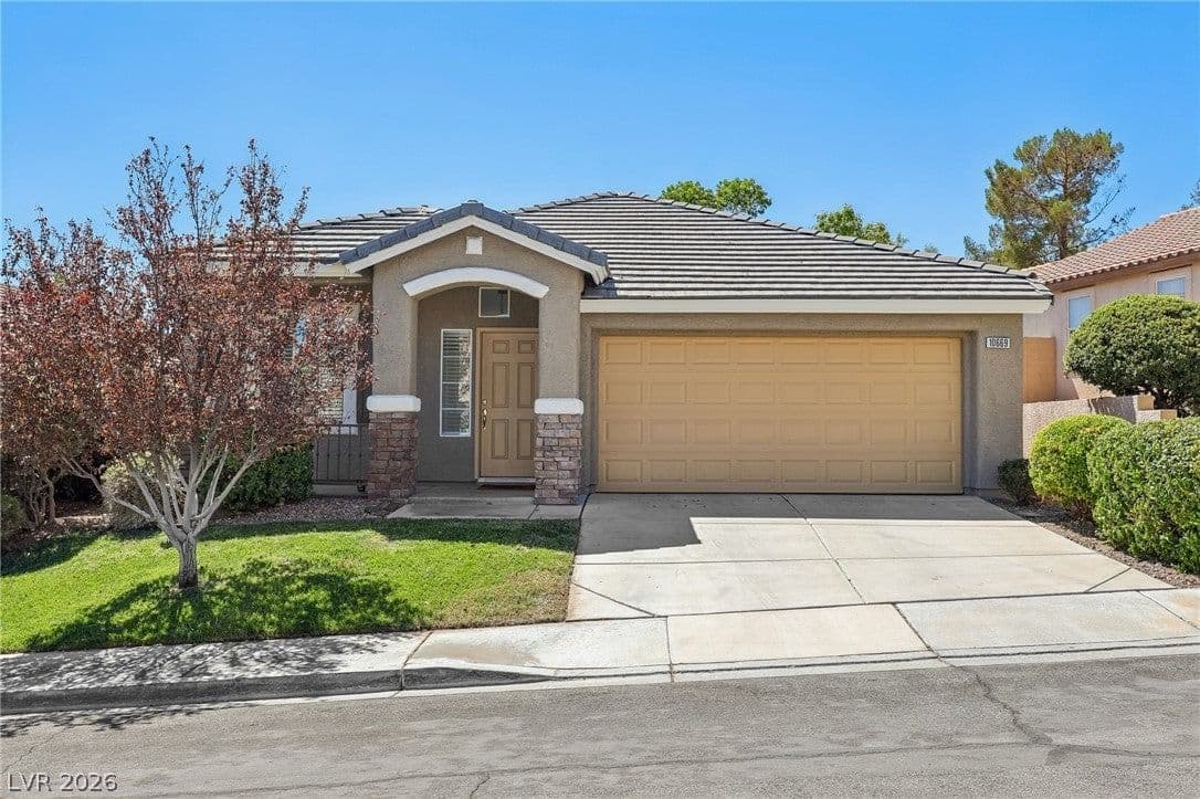 10669 Oak Crest Avenue photo 2