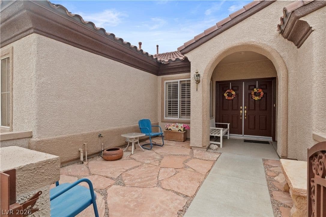 1833 Cherry Knolls Street photo 2
