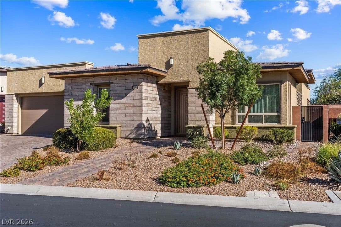 10028 Regency Square Avenue photo 2