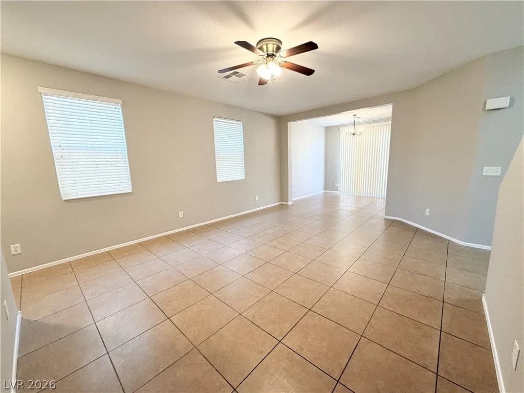 422 Redruth Drive photo 5