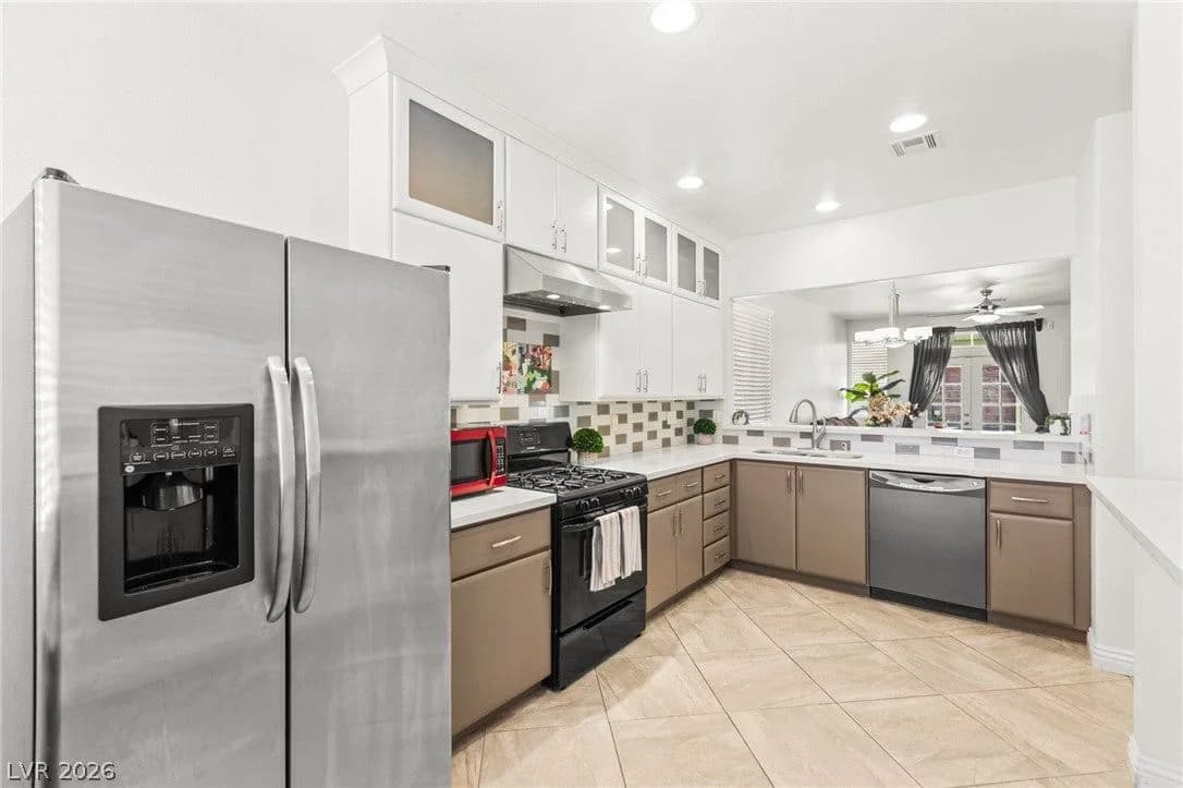 375 Golden Shore Drive photo 3