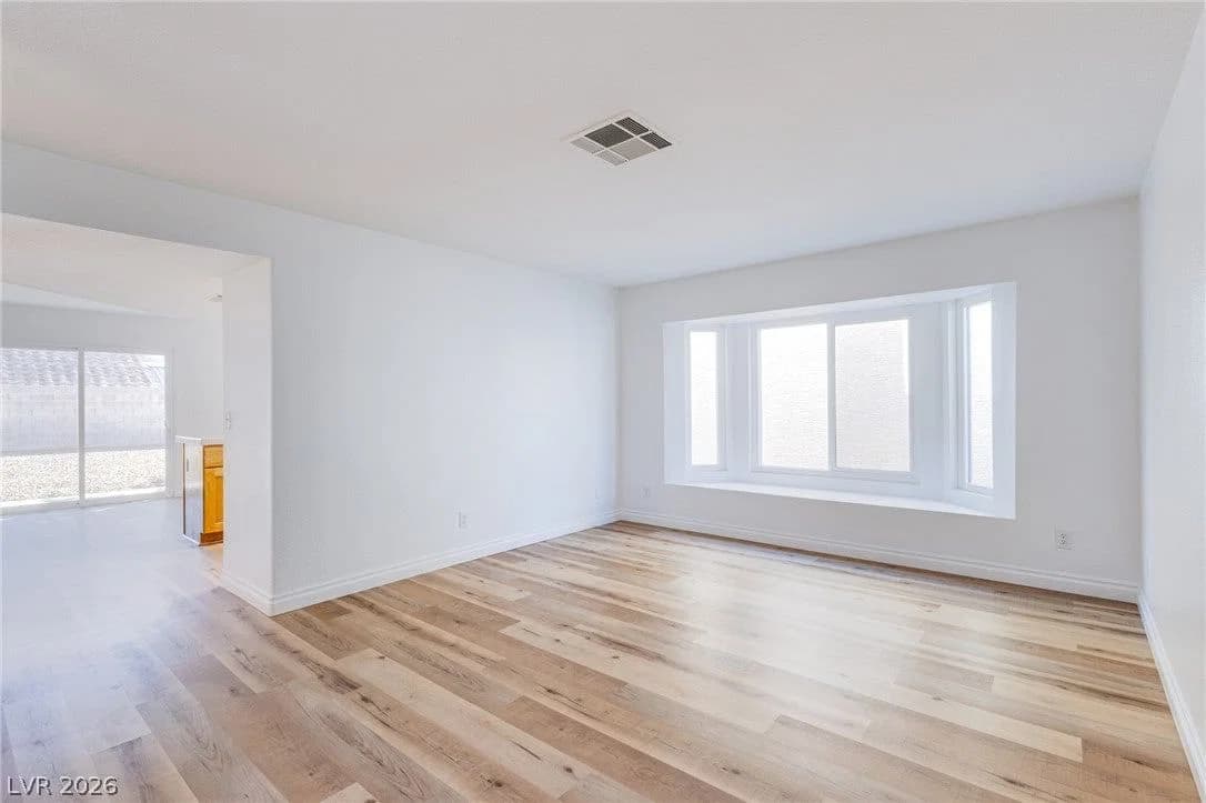 2308 Chatfield Drive photo 3