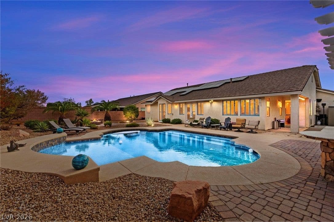 680 Coral View Street photo 5