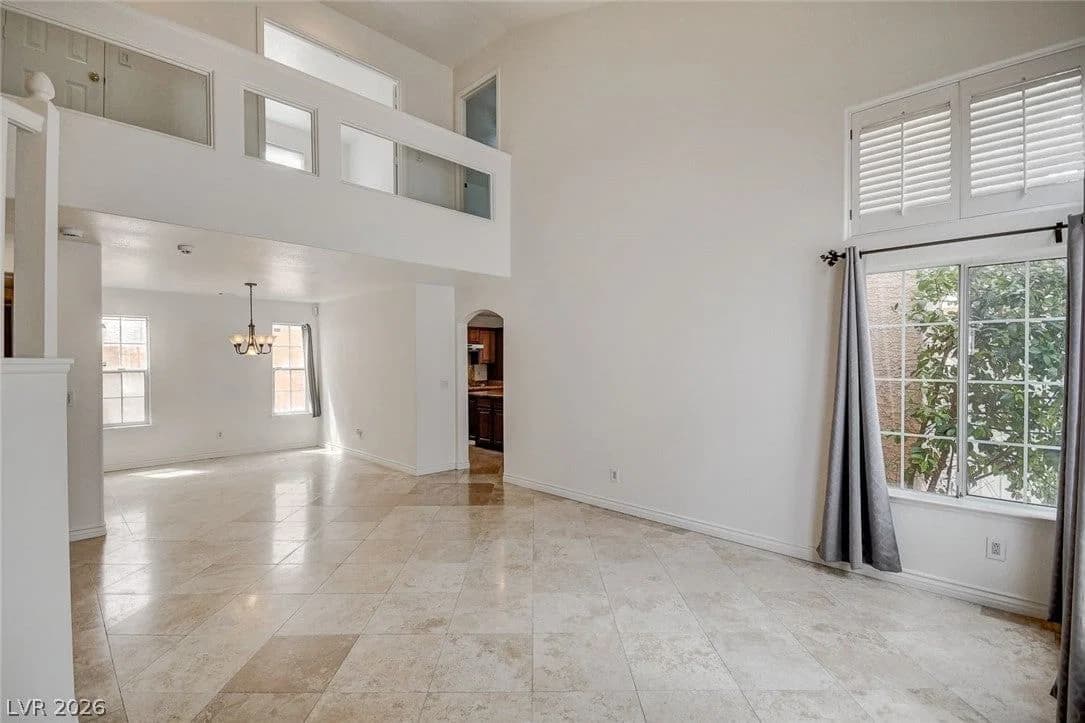 2329 Homeland Street photo 4
