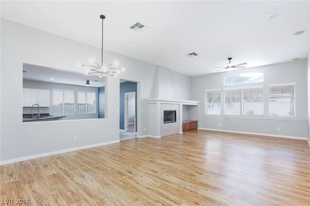5426 Saint Bernard Court photo 2