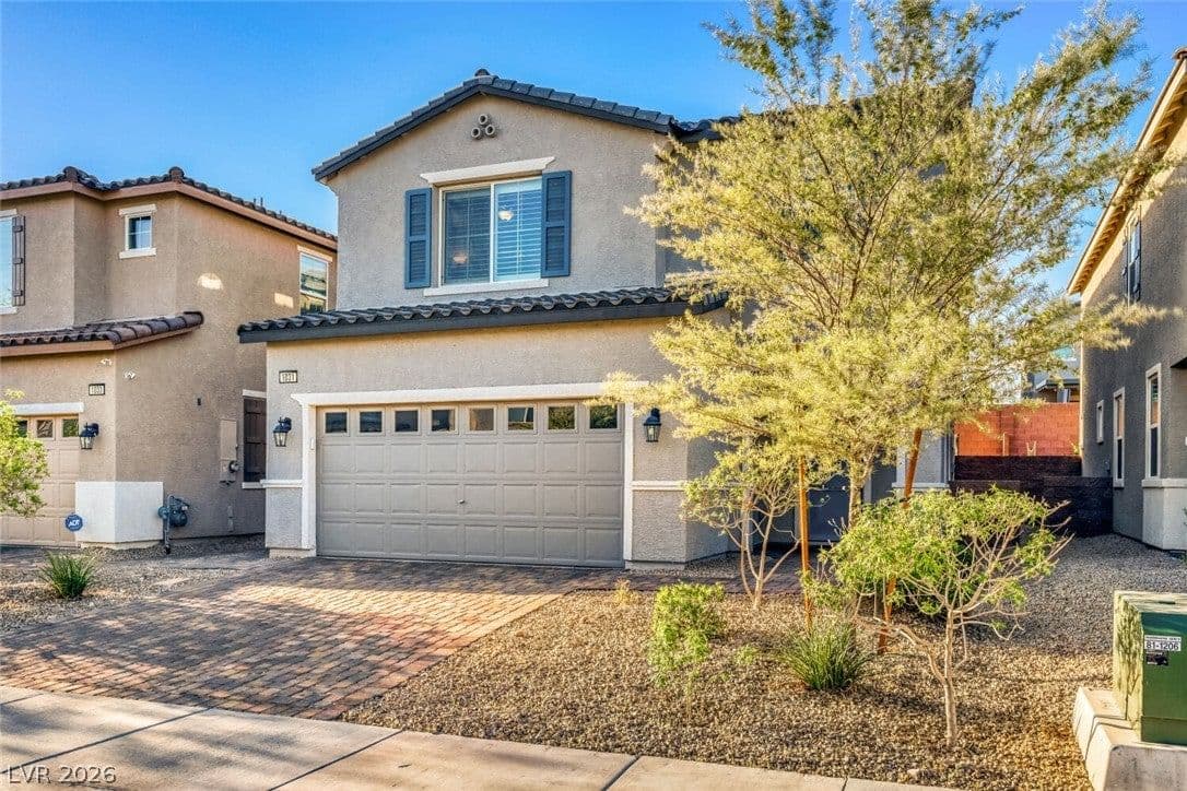 1031 Huckburn Avenue photo 4