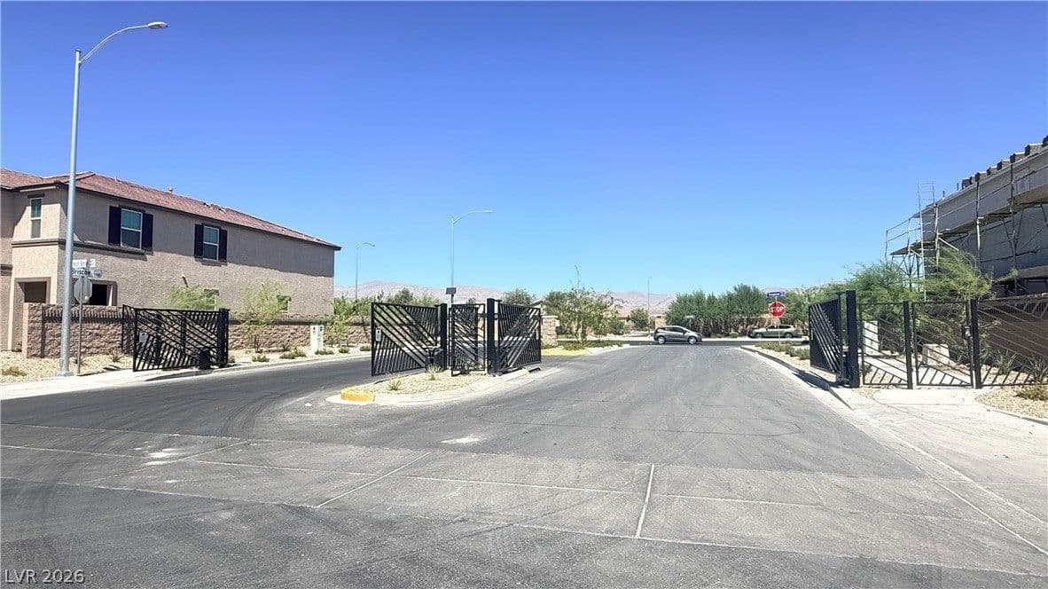 4240 Mount Bonnell Avenue photo 3
