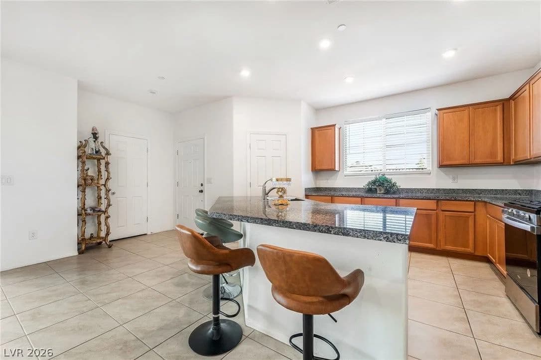 1344 Cerulean Avenue photo 5