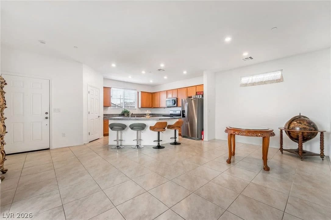 1344 Cerulean Avenue photo 3