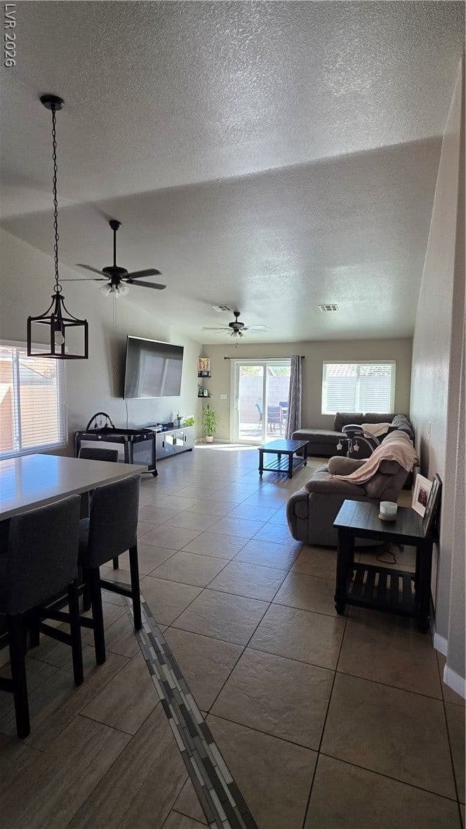1413 Iris Kelly Avenue photo 5