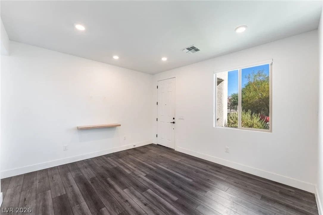 2627 Dollison Avenue photo 5