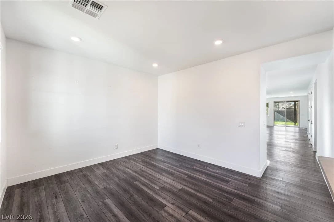 2627 Dollison Avenue photo 4