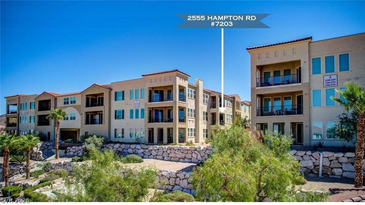 2555 Hampton Road photo 4