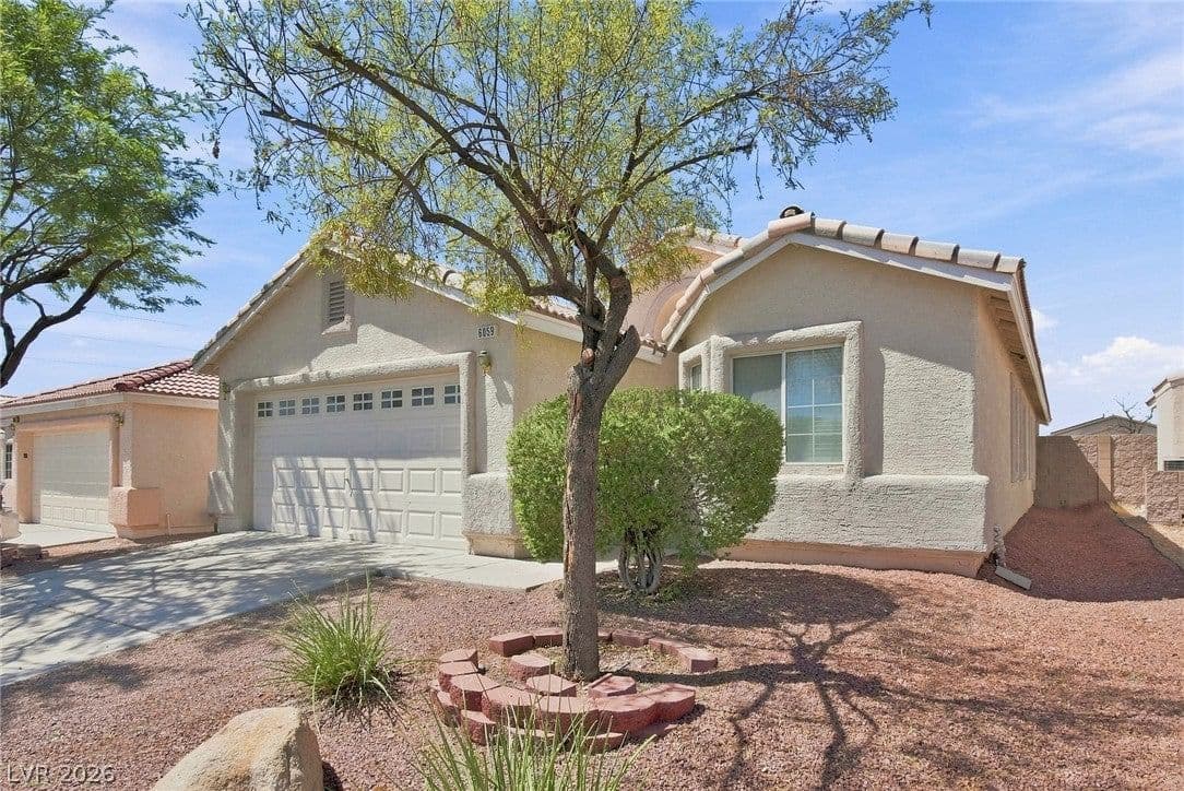 6059 Camden Cove Street photo 2