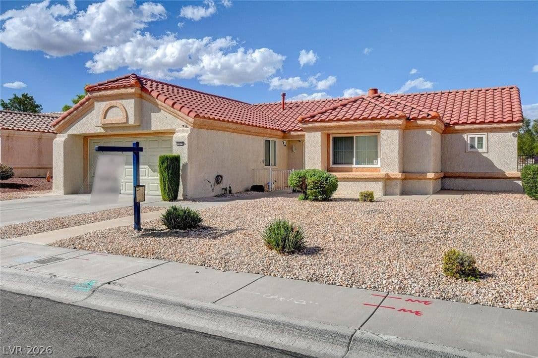 9036 Grayling Drive photo 3