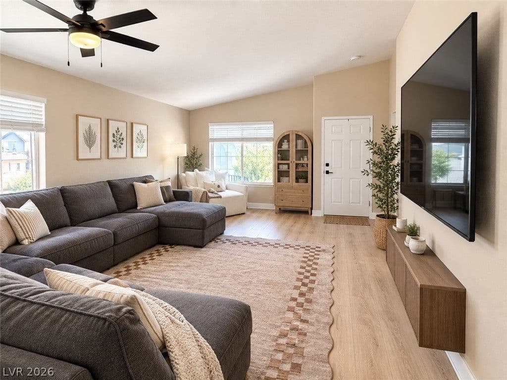 4927 Rancho Domingo Court photo 2