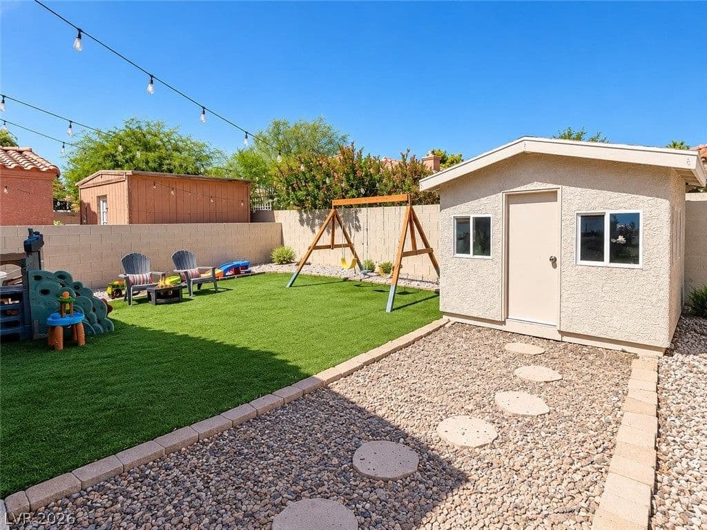 4927 Rancho Domingo Court photo 5