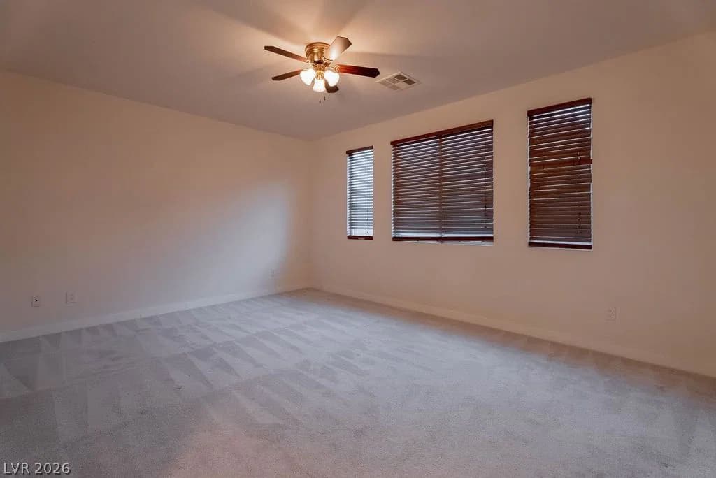 10705 Mentesana Avenue photo 2