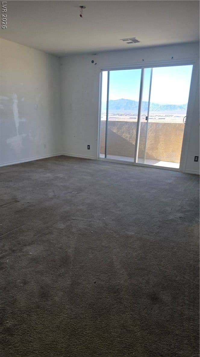 6806 Chargehand Avenue photo 3